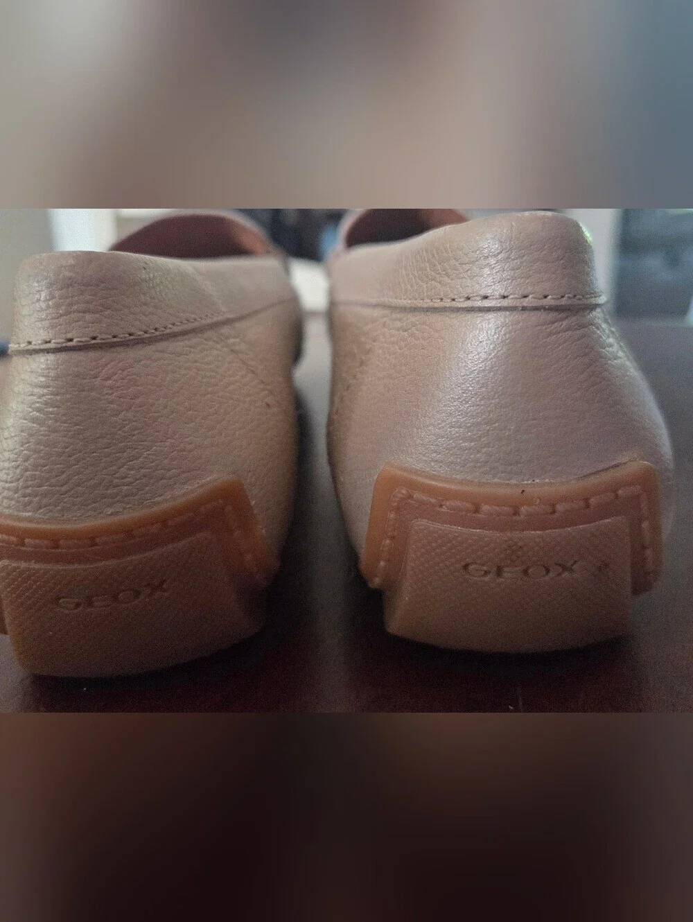 Geox Kosmopolis Gold Leather Penny Loafers Size 39 (US 8-8.5) Missing Insole!